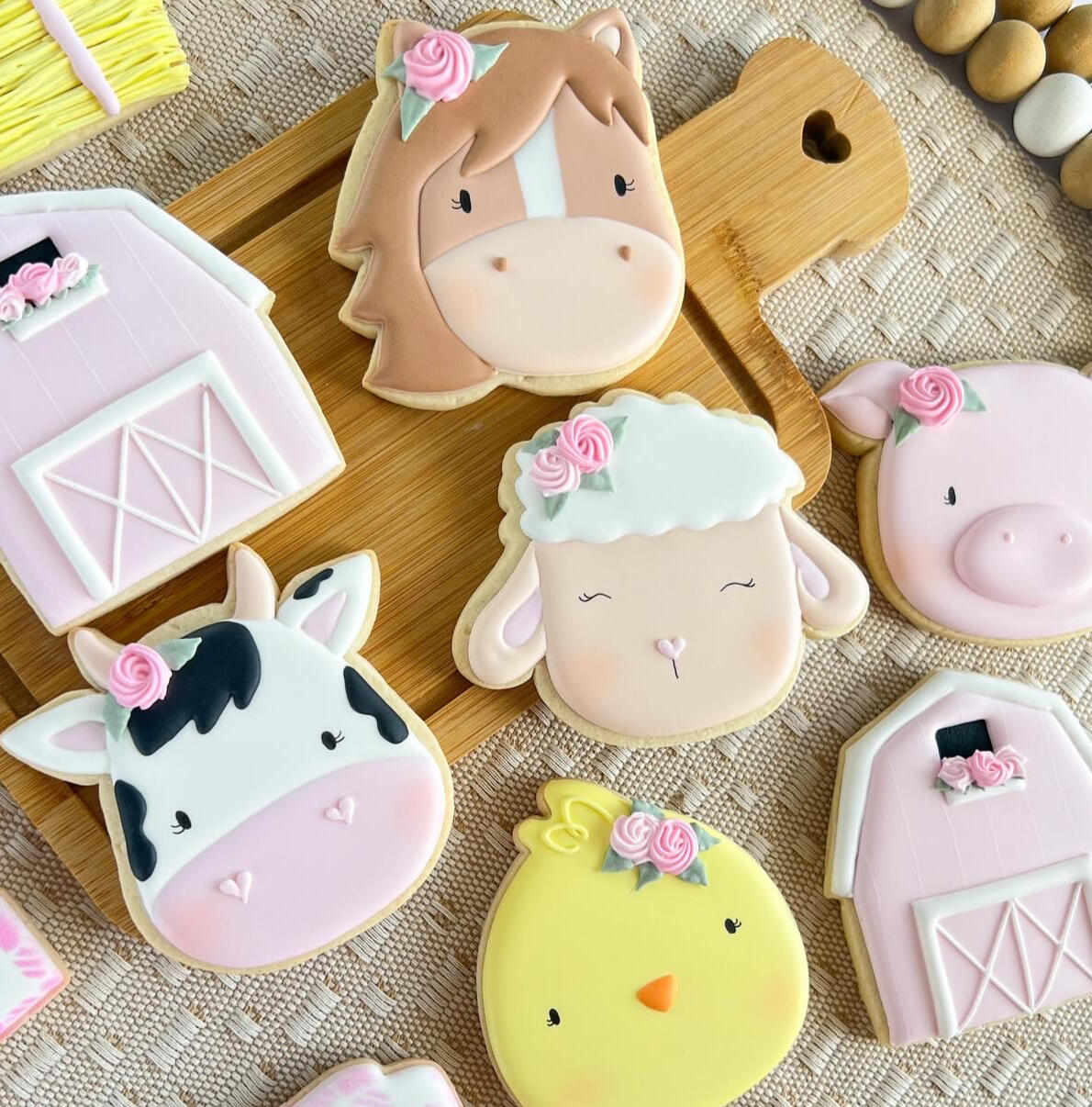 Oh My Macarons Oh My Macarons - Custom cookies & Sweet Treats