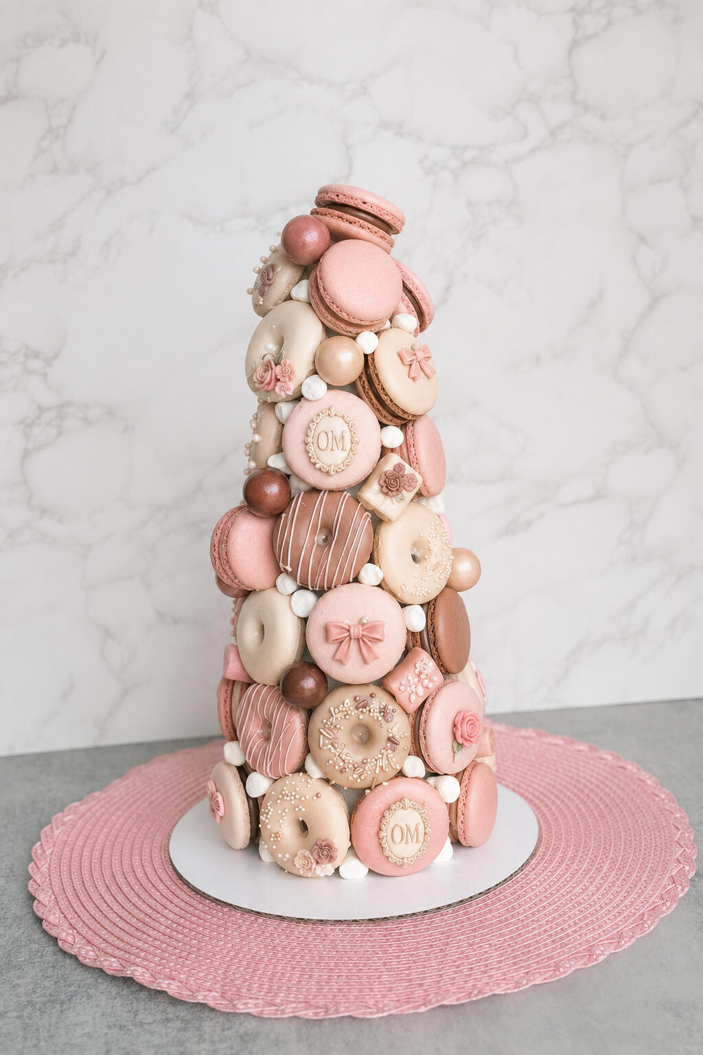 Oh My Macarons Oh My Macarons - Custom cookies & Sweet Treats